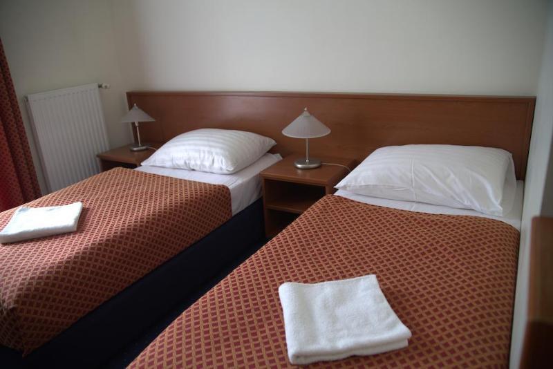 Fonix Hotel Balatonfoldvar Bagian luar foto